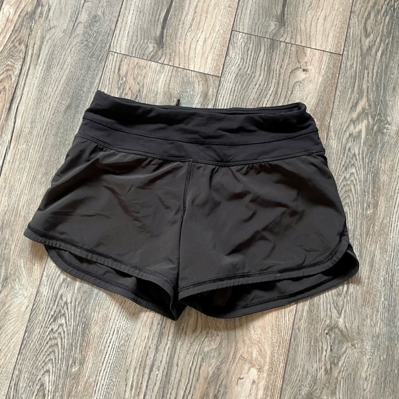 lululemon athletica Pants - Lululemon speed up shorts